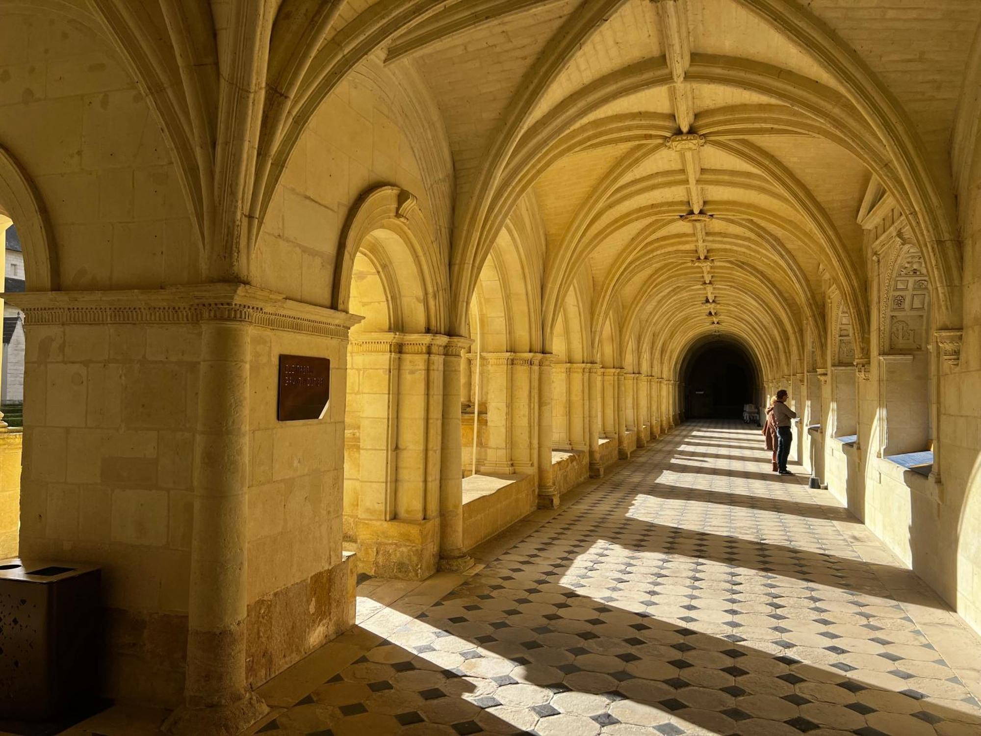 Le Chateau De Leugny Oiron Eksteriør bilde